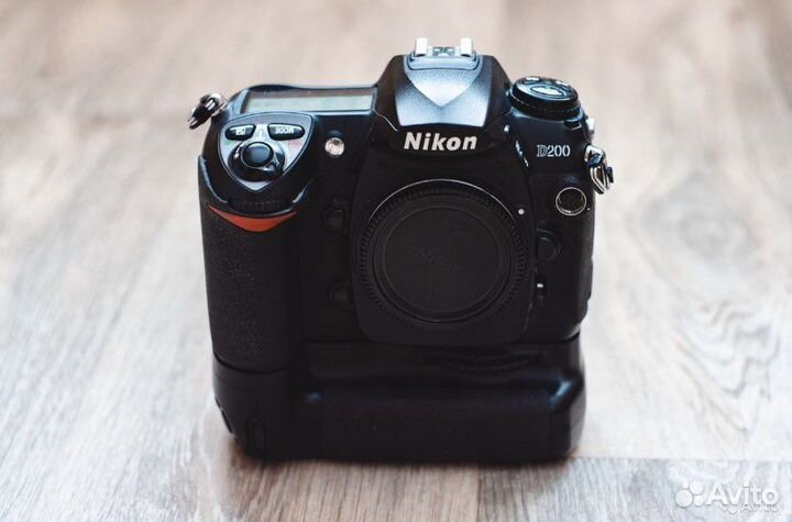 Nikon D200