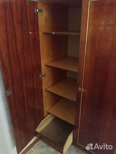 Старая мебель