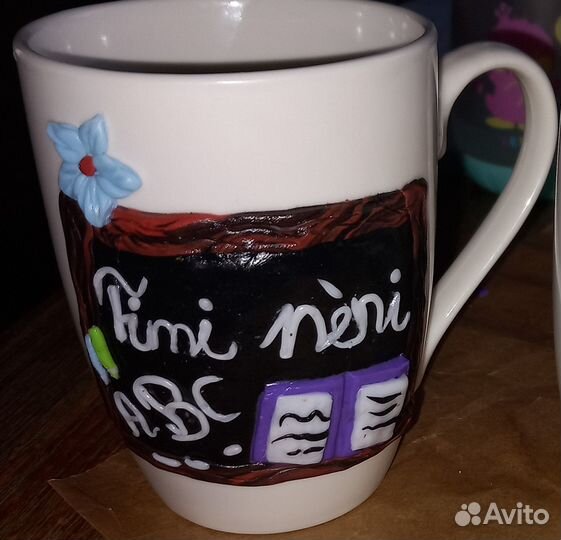 Набор кружек с ручным декорированием