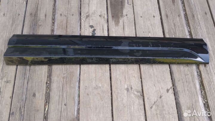 Накладка передней двери Audi Q 3