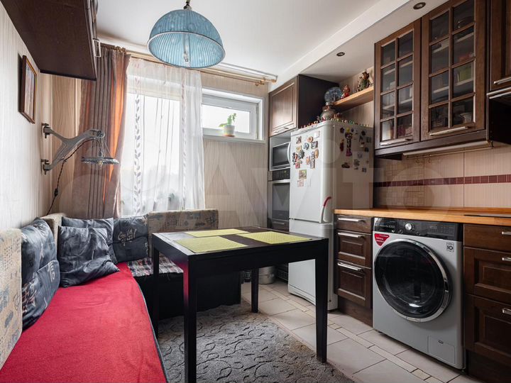 2-к. квартира, 58,4 м², 4/10 эт.