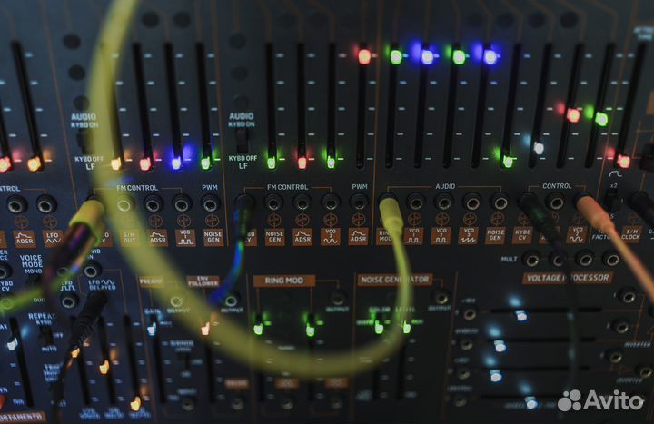 Behringer 2600 аналоговый синтезатор