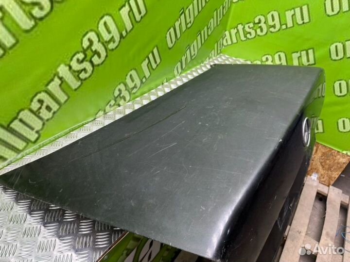 Крышка багажника Mercedes-Benz W124 M102 2.3 1991