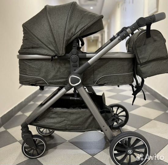 Коляска 3 в 1 Luxmom V 8