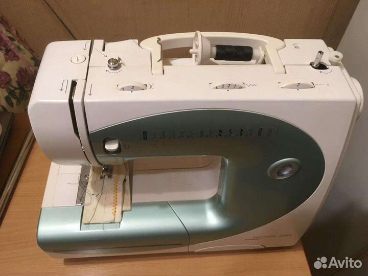 Швейная машина