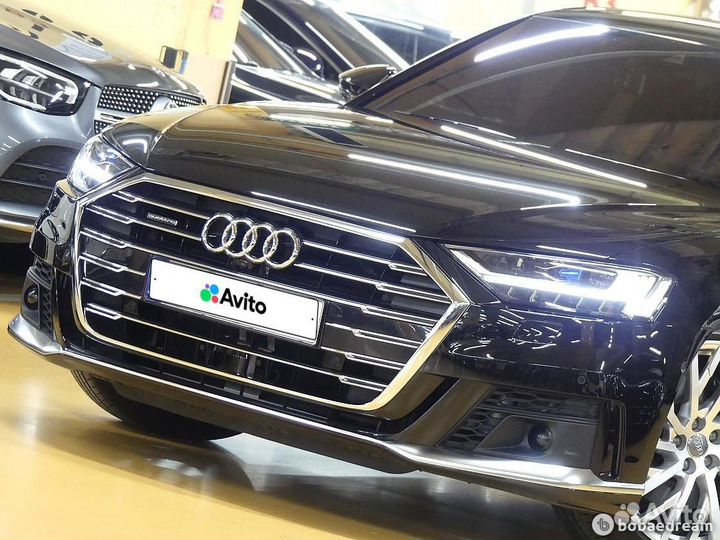 Audi A8 3.0 AT, 2020, 4 000 км