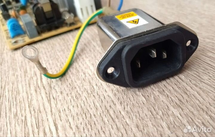 Блок питания 220В/12В