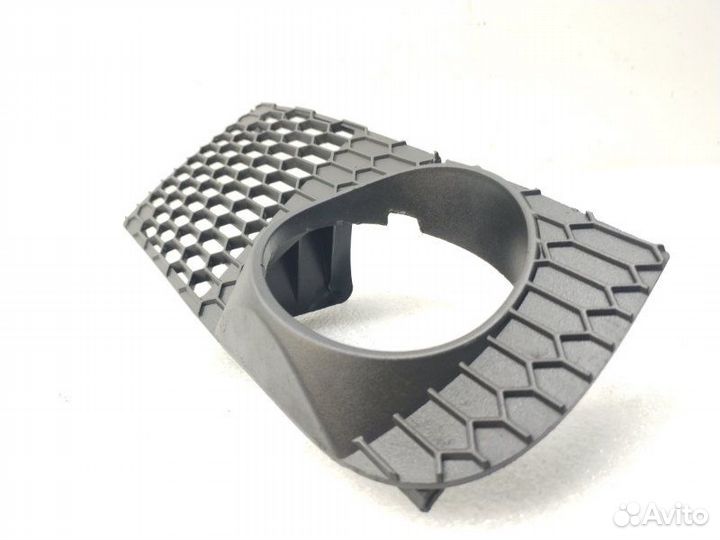 Накладка противотуманной фары передняя левая Bmw