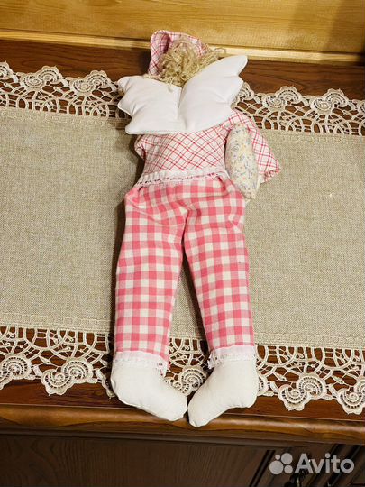 Декоративные подушки, кукла сплюшка