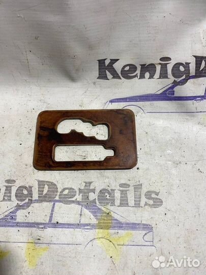 Накладка селектора Mercedes W210 седан 2.4