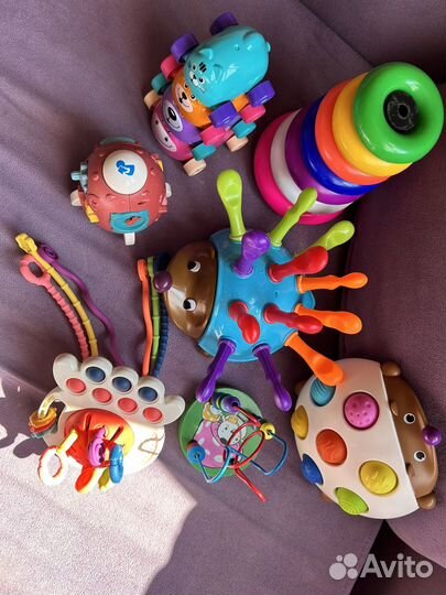 Развивающие игрушки для малышей