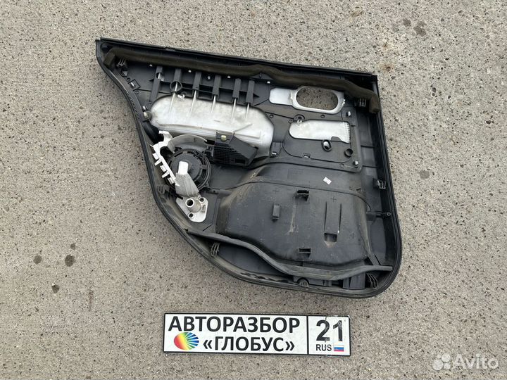 Обшивка двери задняя левая Renault Megane 2