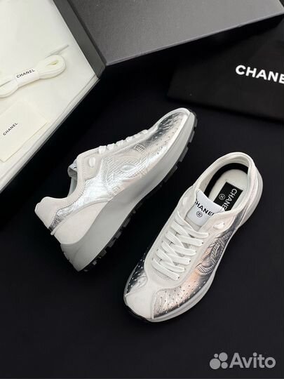 Женские кроссовки chanel