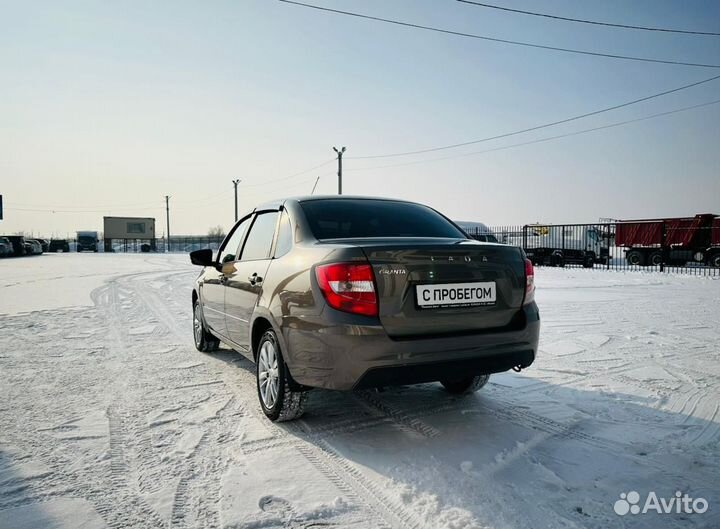 LADA Granta 1.6 AT, 2024, битый, 9 000 км