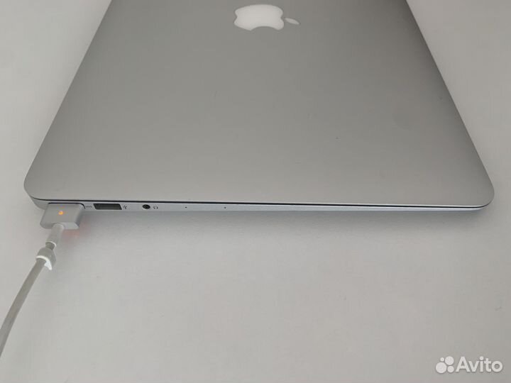 Apple MacBook Air 13 2013