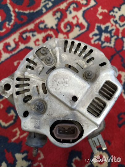 Генератор на toyota camry sv- 40. Vista - sv-40
