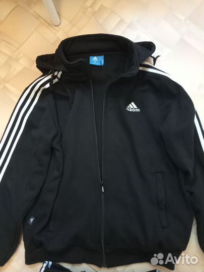 Спортивный костюм adidas