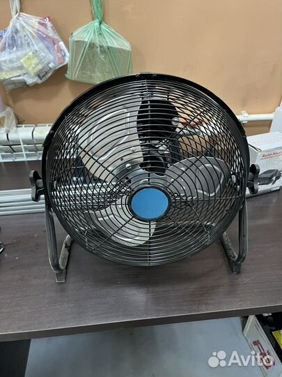 Вентилятор аккумуляторный Dewalt