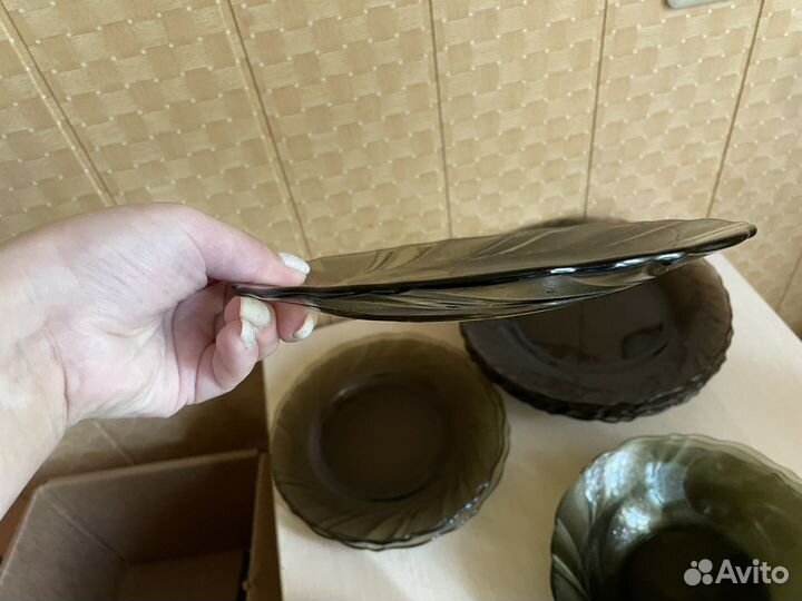 Набор столовой посуды тарелки