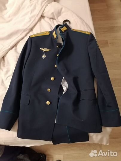 Военные вещи парка плащ пуховик парадная обувь