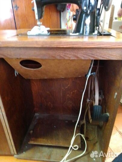 Швейная машина Подольск