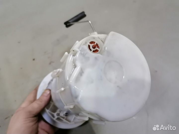 Топливный насос Renault Megane II 2003-2009