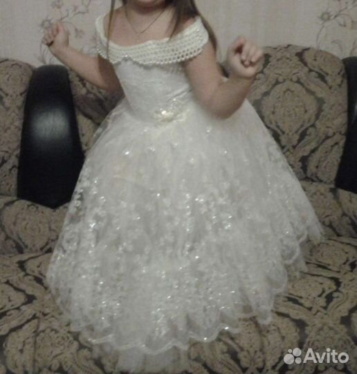 Платье