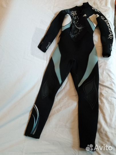 Гидрокостюмы женские Subgear и Billabon