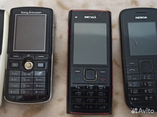 Nokia X2-00