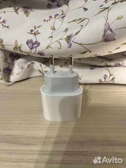 Apple 20w usb c power adapter