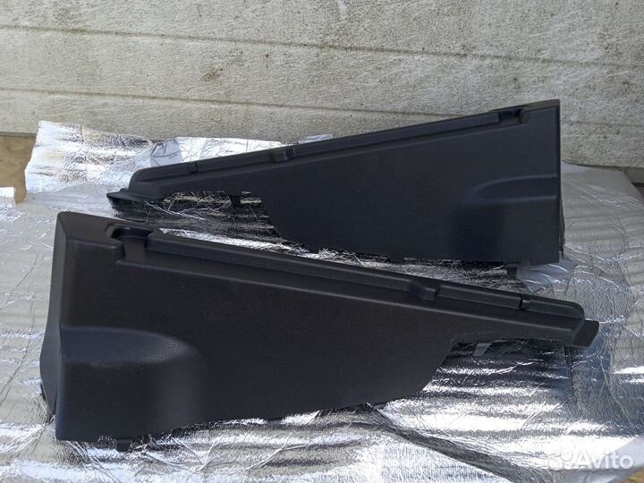 Обшивка багажника левая правая Renault Kaptur