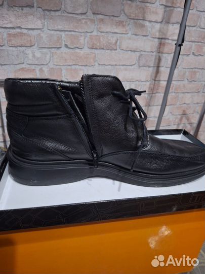 Ботинки демисезонные р.45