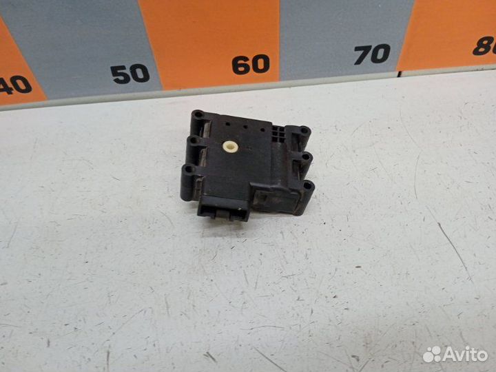 Моторчик заслонки отопителя Mazda Mazda6 GG 2.0