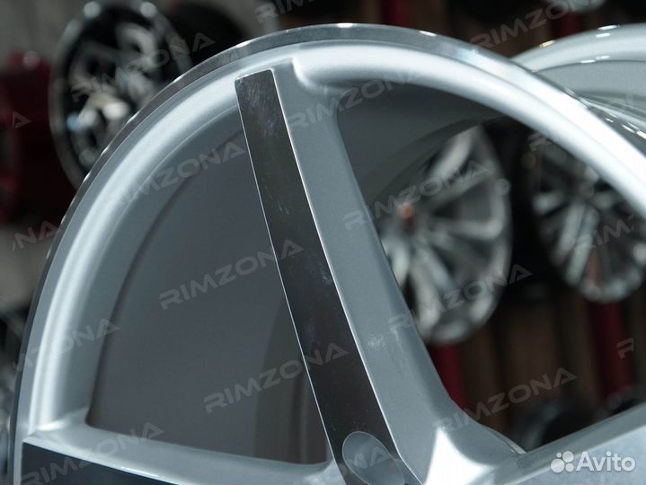 Литые диски Vossen R18 для Toyota. Рассрочка