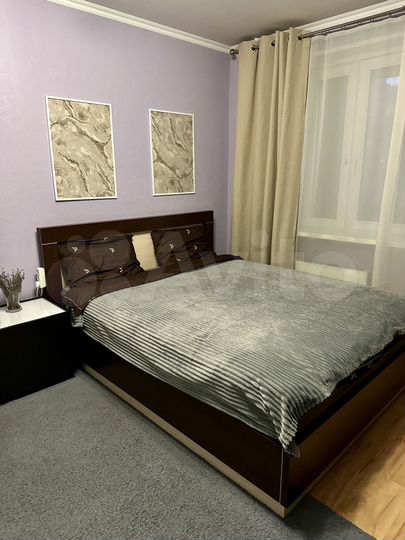 2-к. квартира, 60 м², 7/17 эт.