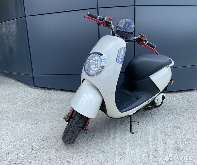 Электроскутер classic