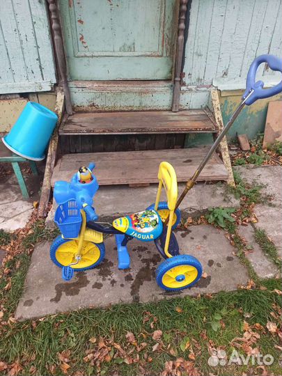 Детский велосипед с родительской ручкой