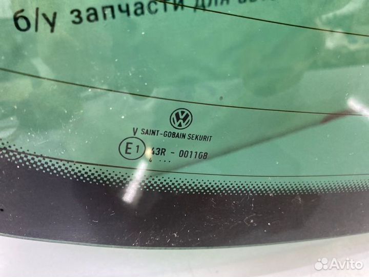 Стекло заднее Volkswagen Golf MK5 caxa 2007