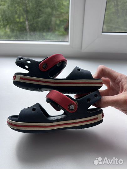 Сандали crocs c8