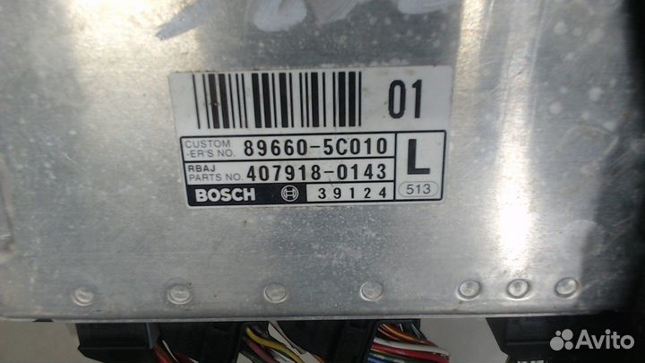 Блок управления двигателем Toyota Yaris, 2003