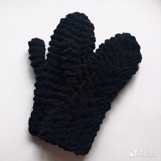 Варежки женские