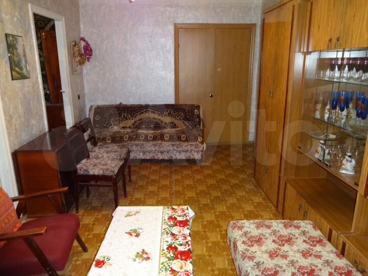 3-к. квартира, 46 м², 1/2 эт.