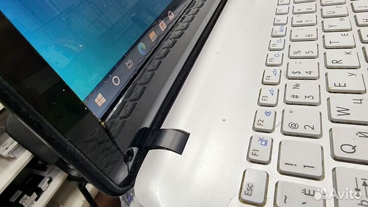 Ноутбук Sony Vaio SVF1S2C29V Core i3