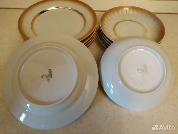 Комплект фарфоровых тарелок, Богдановичи. Новый