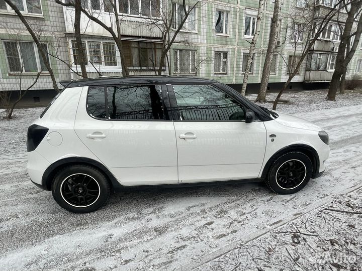 Skoda Fabia 1.2 AMT, 2012, 185 200 км