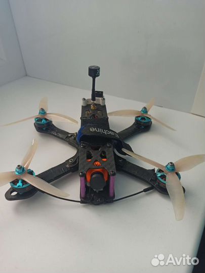 Гоночный FPV квадрокоптер 5 дюймов