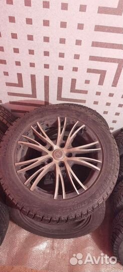 Bridgestone Blizzak Revo GZ 205/55 R16 91