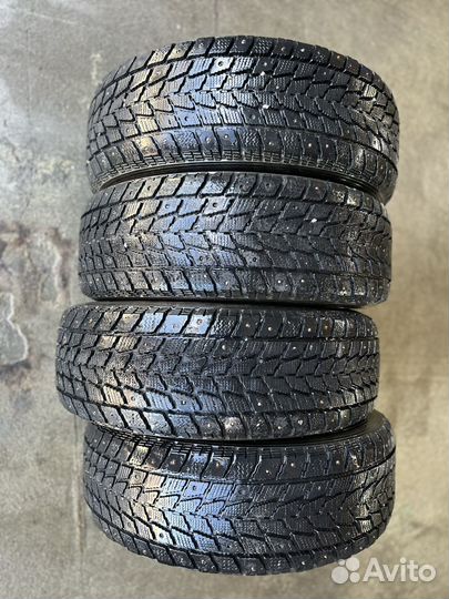 Toyo Open Country A/T 215/65 R16