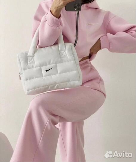 Спортивный костюм женский