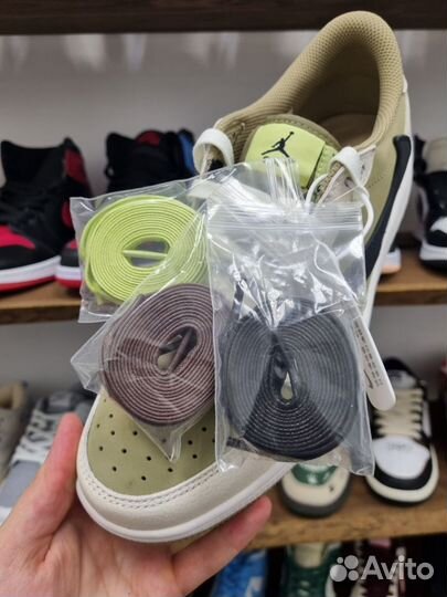 Кроссовки Nike Air Jordan 1 x Travis Scott